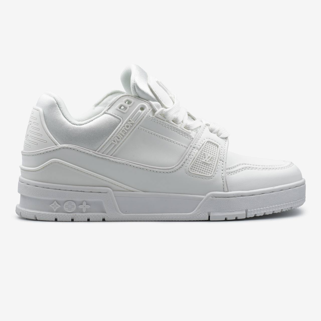 LV  Trainer Triple White