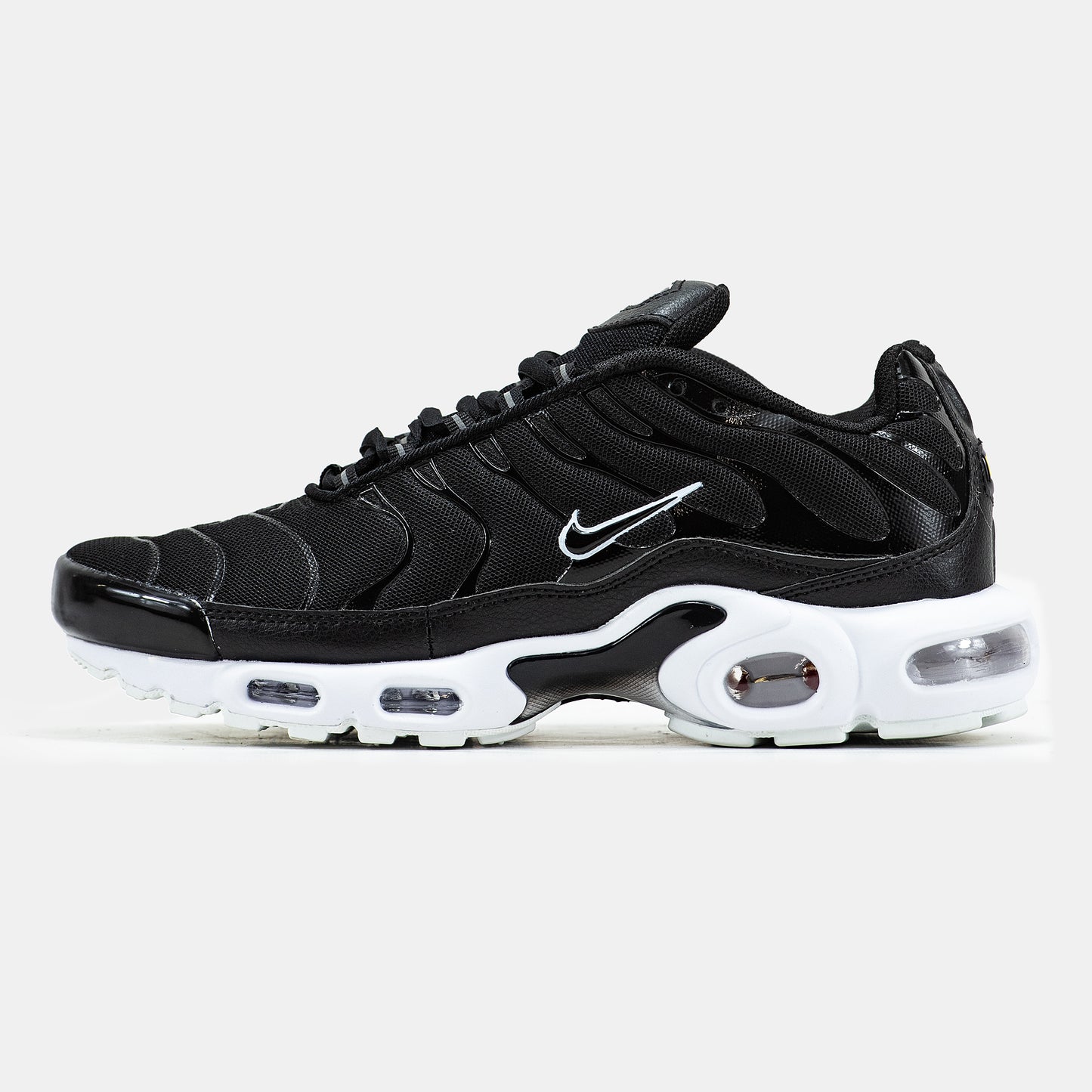 Nike Air Max TN Plus Black White