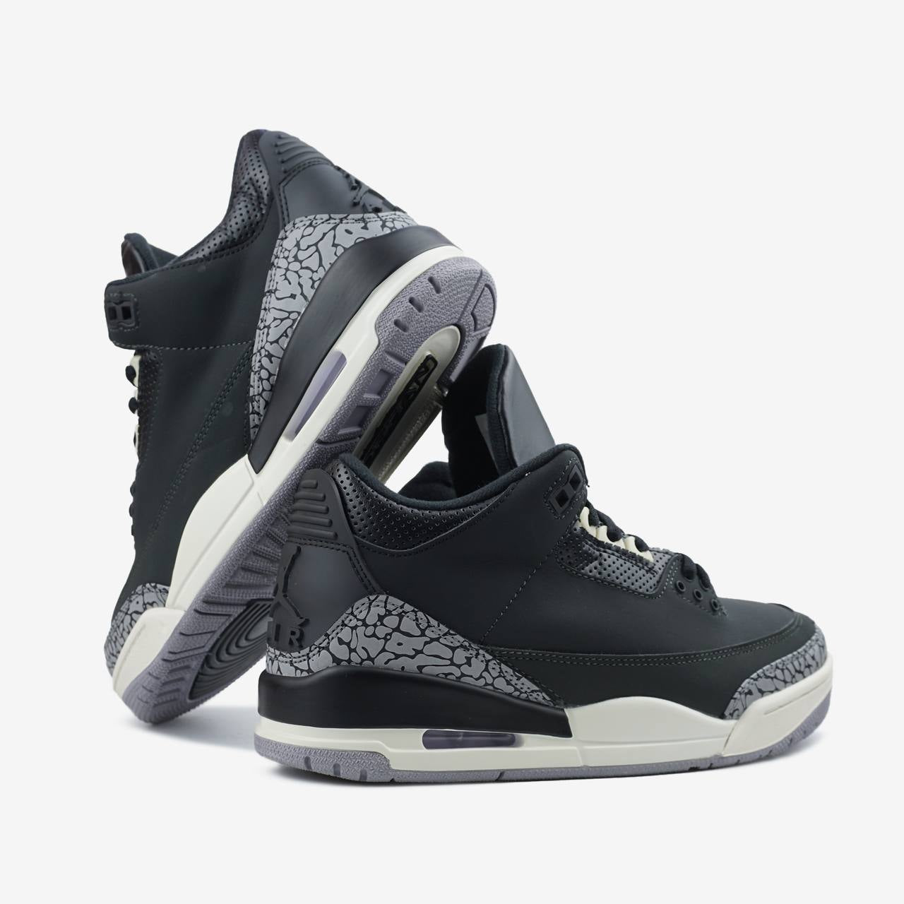 Jordan 3 Off-Noir Black 38