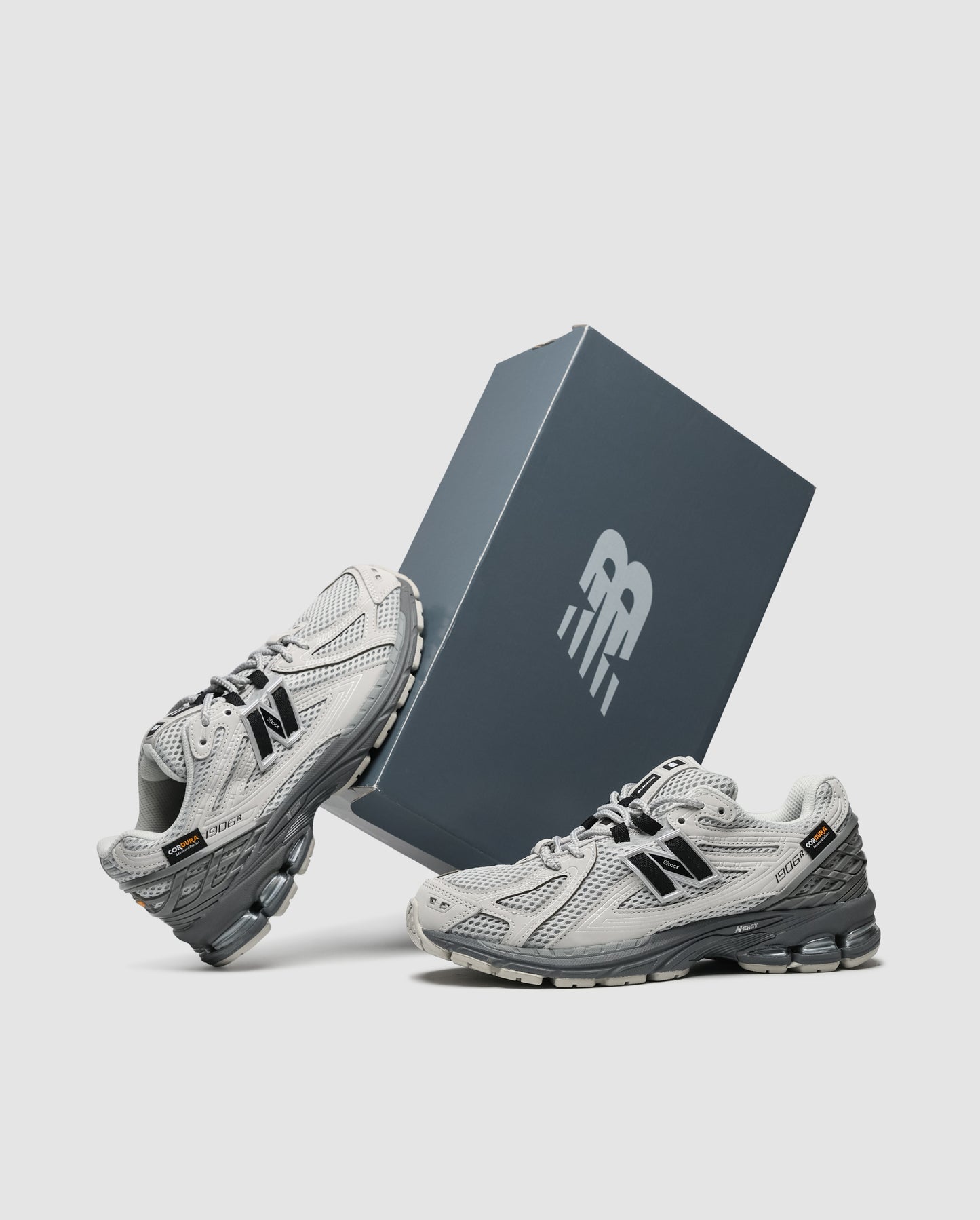 New Balance 1906R Cordura Ligh Grey