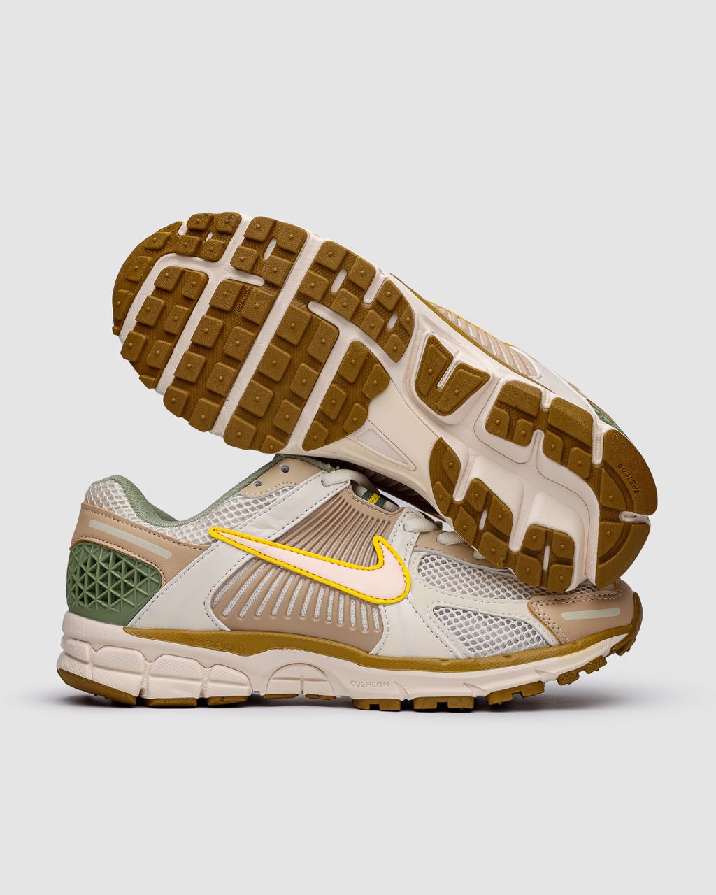 Nike Zoom Vomero 5 Sail Laser Orange