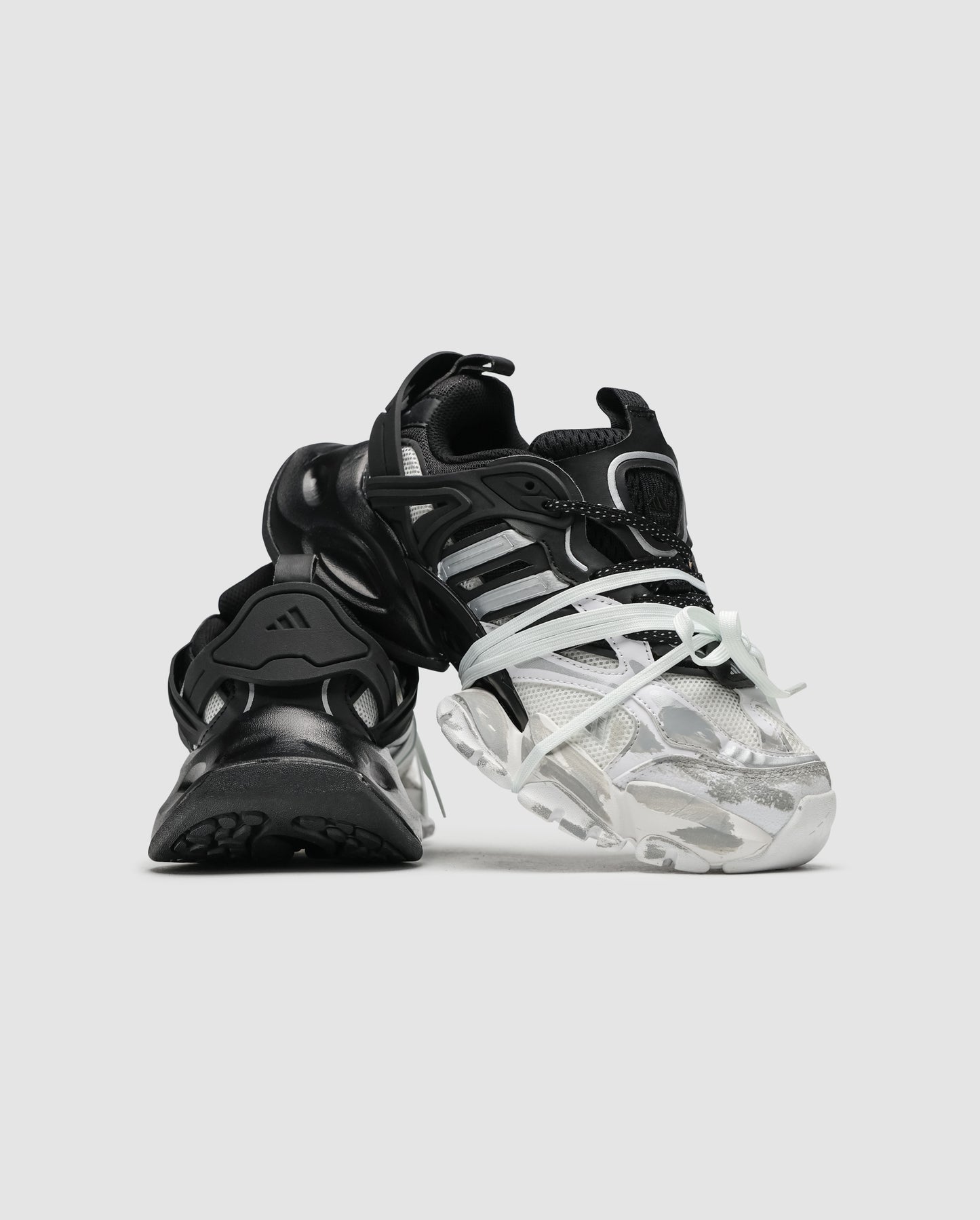 Adidas Vento XLG Deluxe Black/White