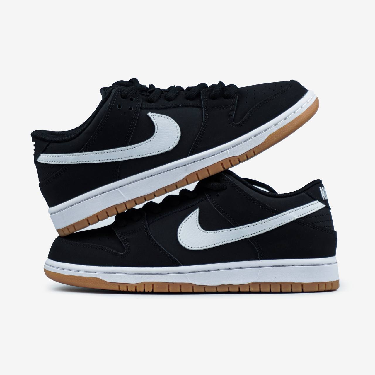 Nike Dunk SB Black Gum